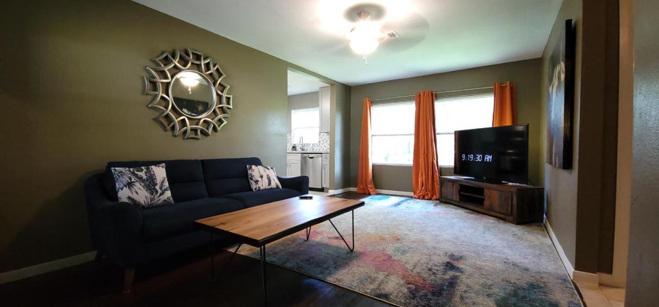 Rebecca Street House - Close To Med Center, Downtown, Nrg ヒューストン エクステリア 写真